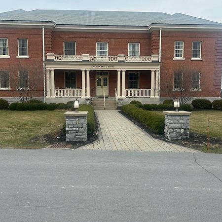 Harbor House Inn Sackets Harbor Dış mekan fotoğraf